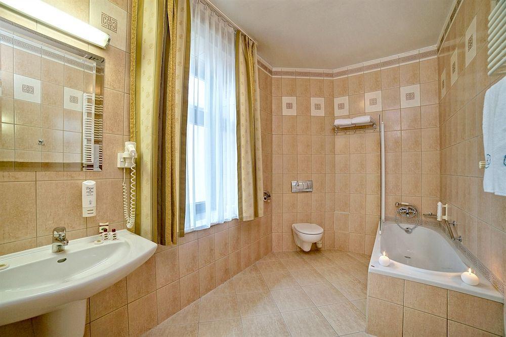 Hotel Palace Europa Lublin Exteriér fotografie